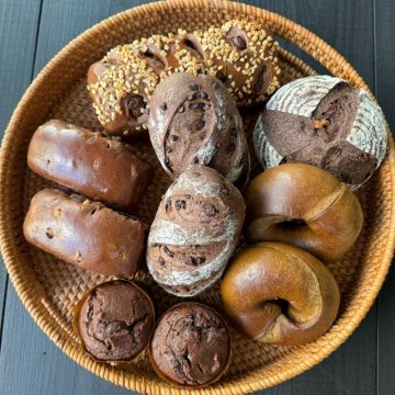 選べるチョコがたくさんのパンとお菓子の詰め合わせセットを発送しました！